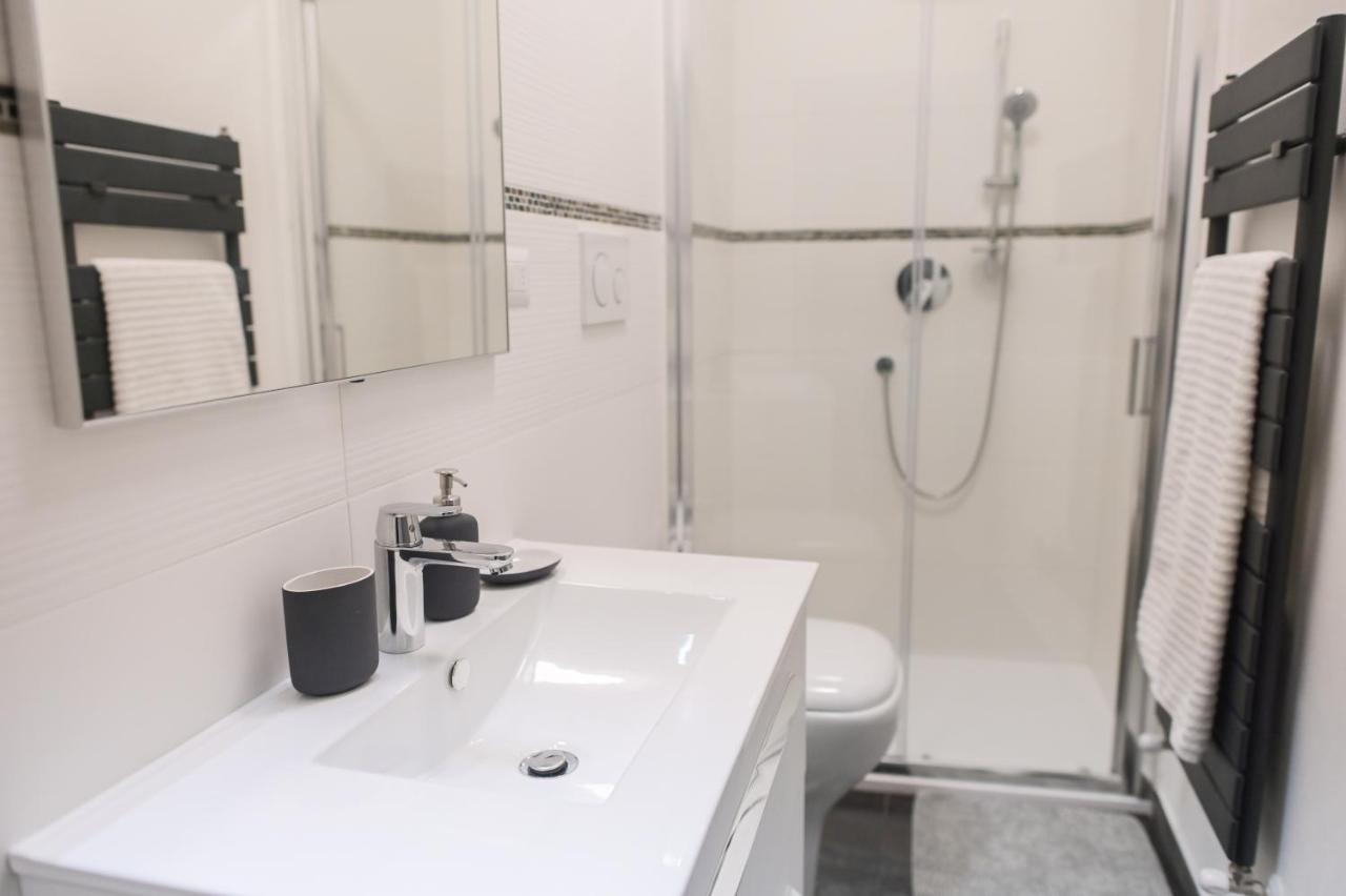 דירות סיינה Un Terrazzo Sulla Magia מראה חיצוני תמונה